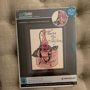 New! Chic Cross-stitch Kit "Vintage Style"